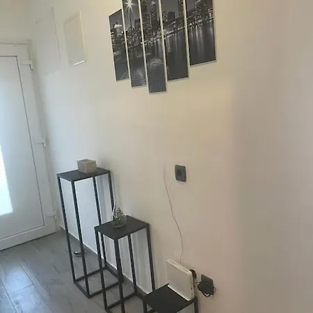 Apartmant Lightnes * Kaštela