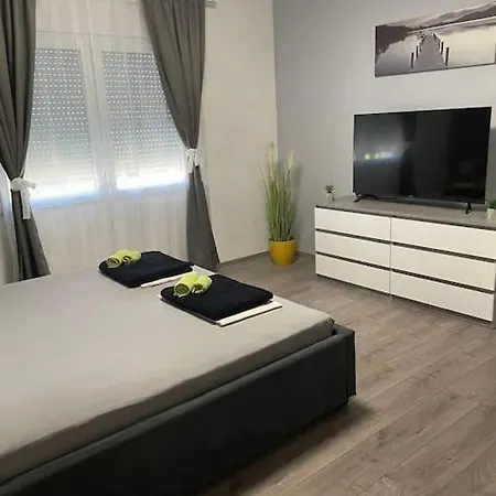 Apartmant Lightnes Kaštela